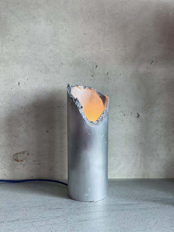 Melt lamp 001 by Aleksandra Sliwinska