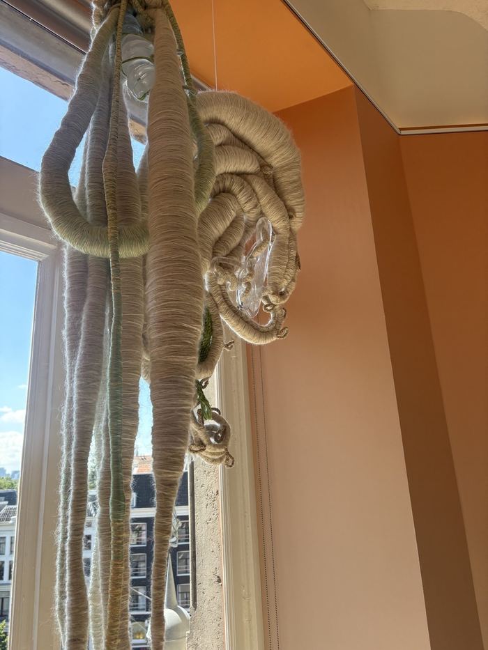 Nani Drop hanging sculpture by Sandra Keja Planken