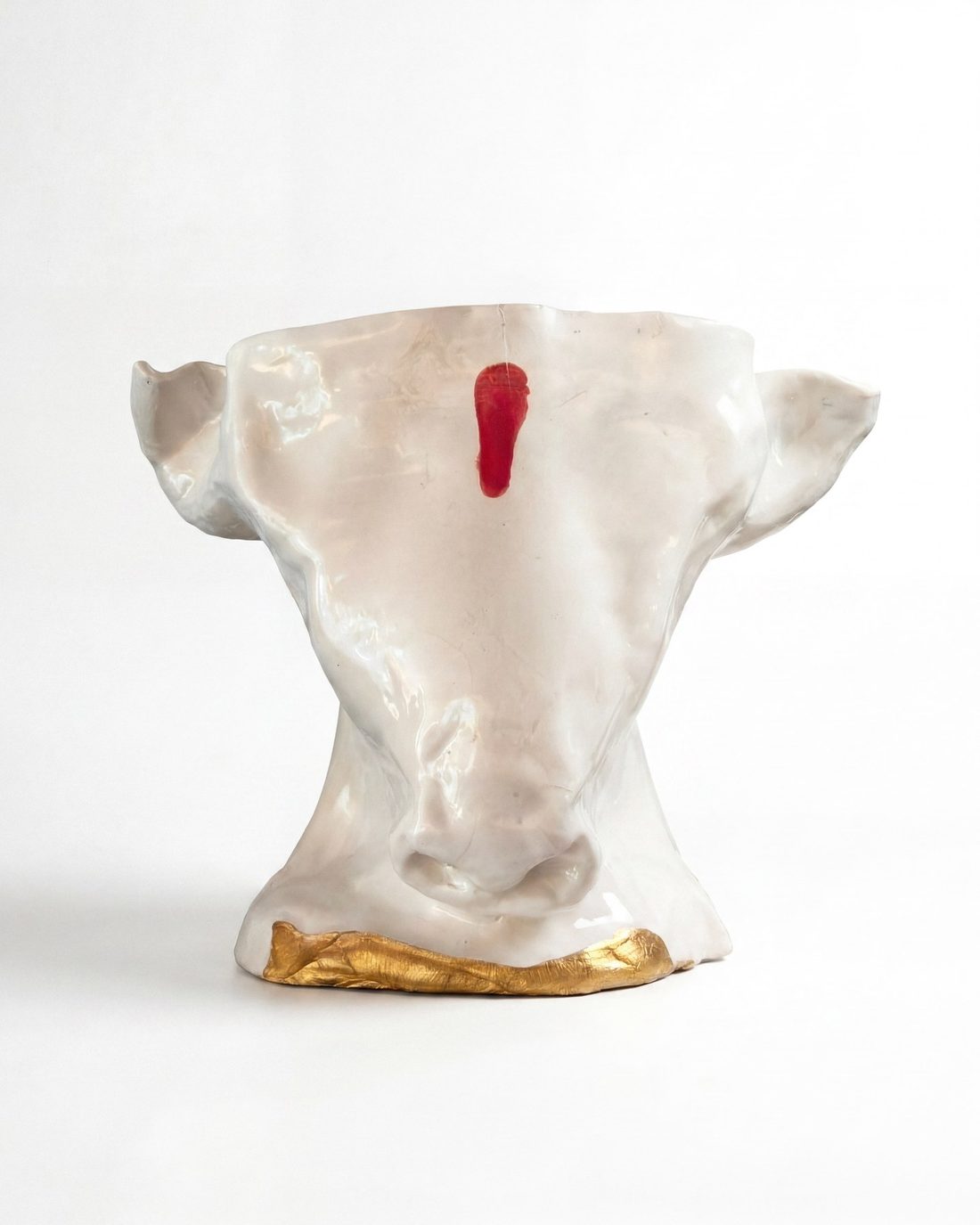 Vaas Stier II, by Anne van Borselen